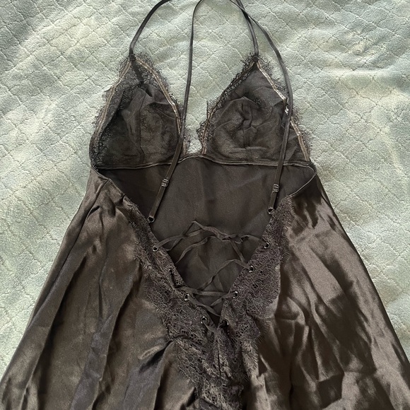 Victoria’s Secret satin open back slip - Picture 3 of 6